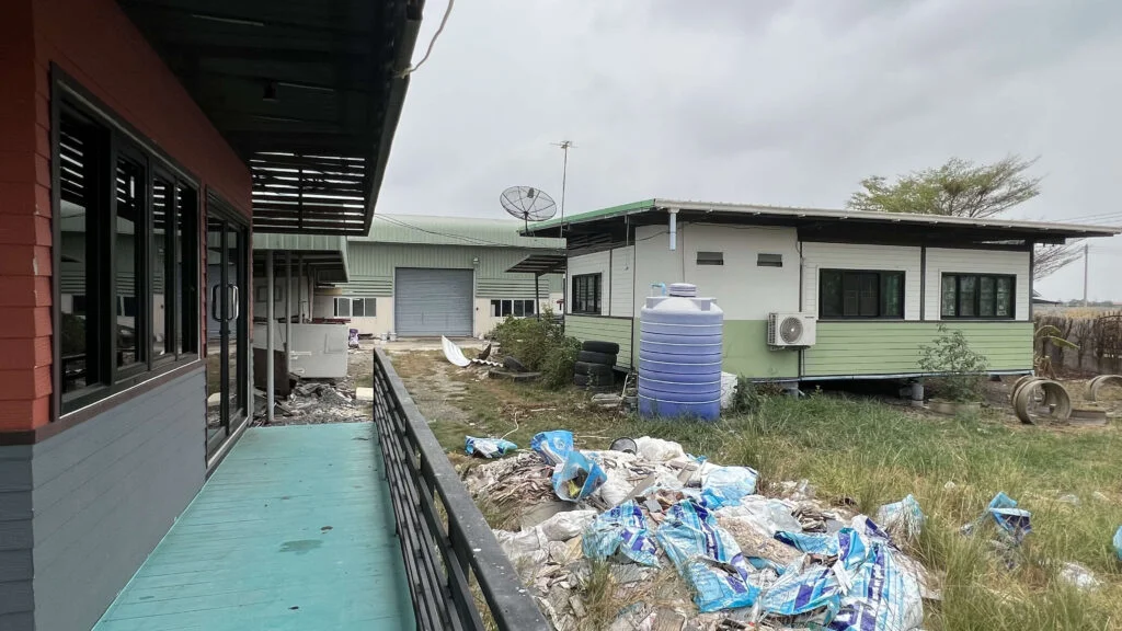 Second hand warehouse for sale (17)