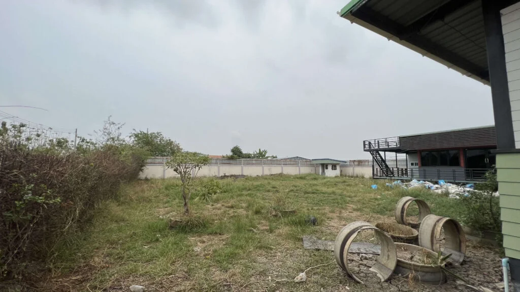Second hand warehouse for sale (22)