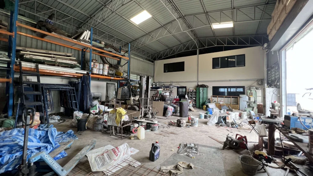 Second hand warehouse for sale (67)