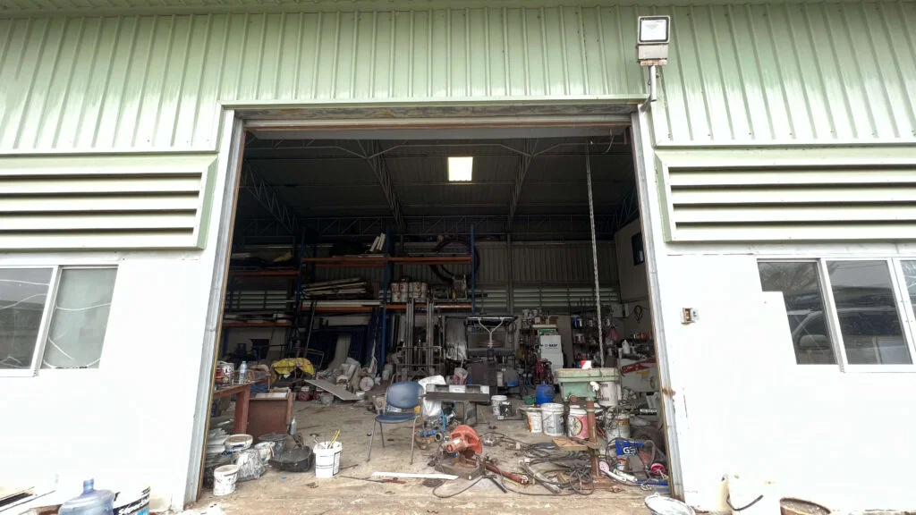 Second hand warehouse for sale (70)