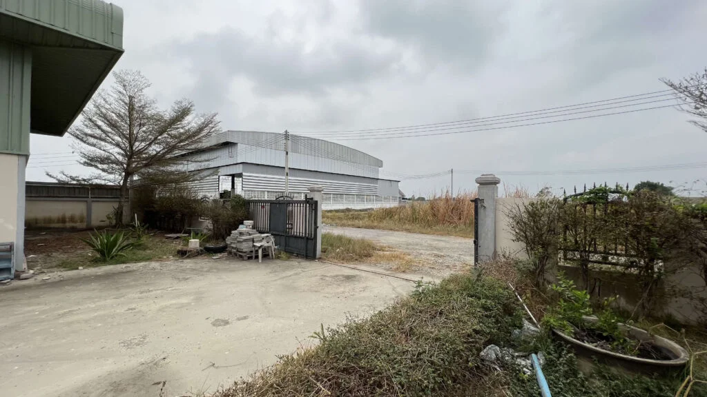 Second hand warehouse for sale (71)