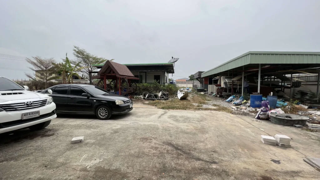 Second hand warehouse for sale (72)